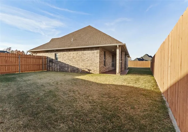 Homes for sale in Weatherford, OK | 1304 Crimson Dr, Weatherford, OK 73096 | MLS# 1237669
