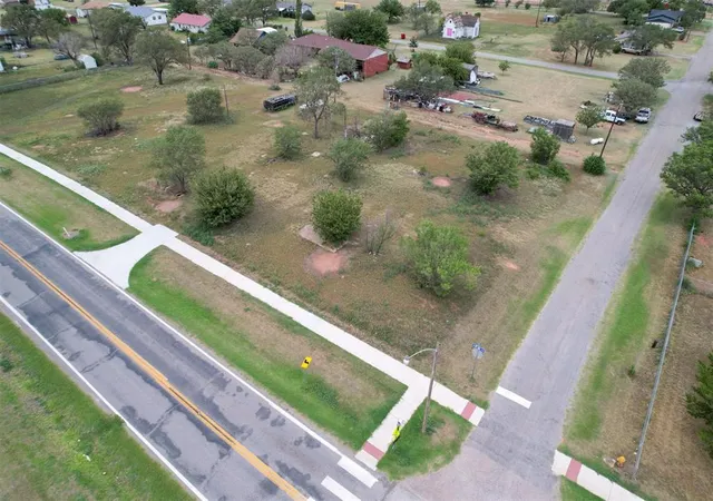 Homes for sale in Olustee, OK | 308 E 4Th St, Olustee, OK 73560 | MLS# 1237670