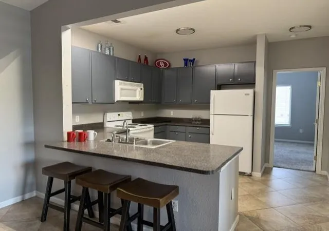 Photo 3 of Condo for sale at 2200 Classen Blvd #2134, Norman, OK 73071 | MLS# 1237673 | Listing updated on 2026-10-03
