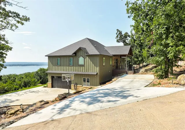 Photo 1 of Sale Pending at 420050 E 1203 Road, Eufaula, OK 74432 | MLS# 1237700 | Listing updated on 2026-09-01