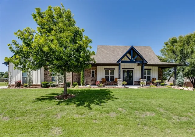 Homes for sale in Newcastle, OK | 2101 Nw 36th St, Newcastle, OK 73065 | MLS# 1237701