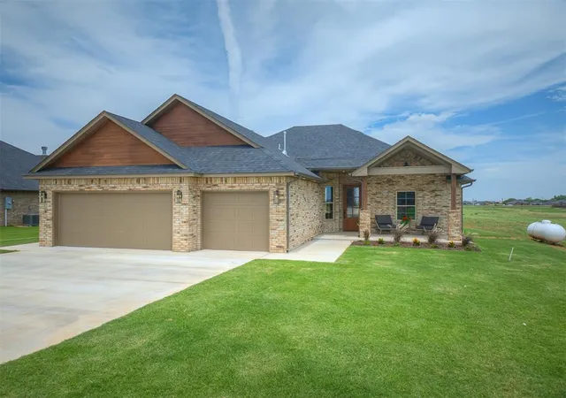 1st image of 29747 Jade St, Cashion, OK 73016 | MLS# 1237711