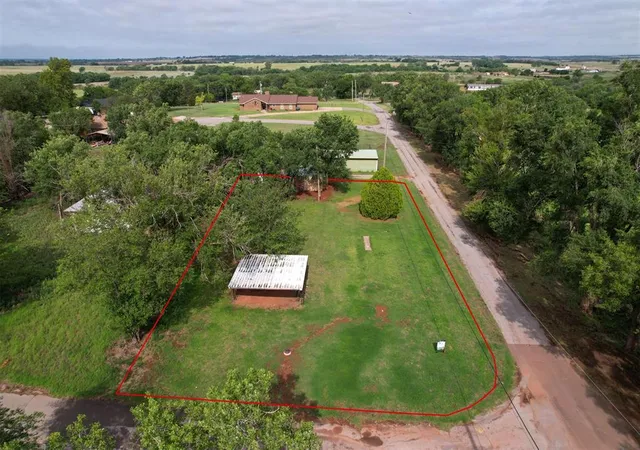 Homes for sale in Sayre, OK | 1113 N 7th St, Sayre, OK 73662 | MLS# 1237753