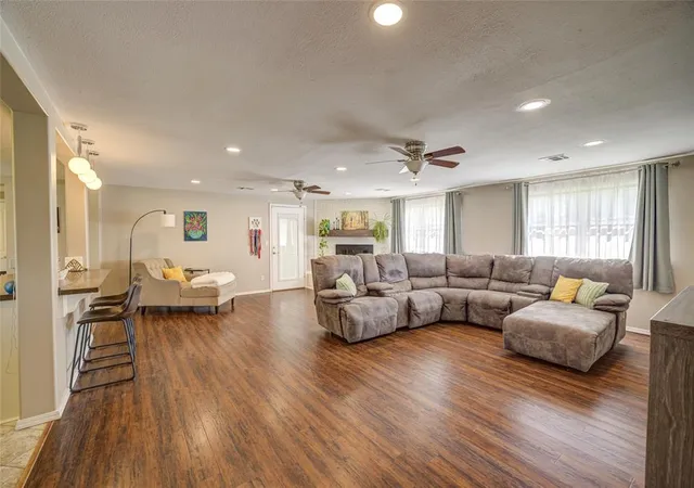 5th image of 2704 Janene St, Harrah, OK 73045 | MLS# 1237761