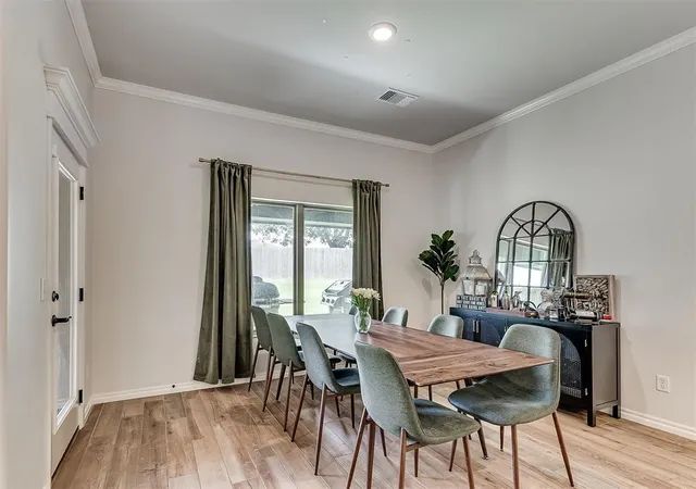 Photo 5 of Single family home for sale at 3405 Broadmoore Dr, Oklahoma City, OK 73160 | MLS# 1237780 | Listing updated on 2026-07-29