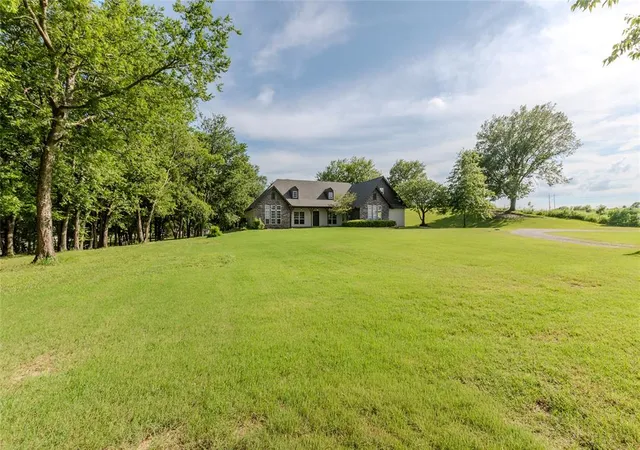 Homes for sale in Claremore, OK | 9800 E 510 Rd, Claremore, OK 74019 | MLS# 1237783