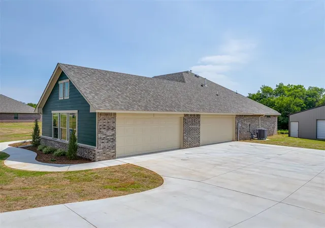 Photo 2 of Single family home for sale at 10200 Gentry Xing, Oklahoma City, OK 73169 | MLS# 1237784 | Listing updated on 2026-09-08