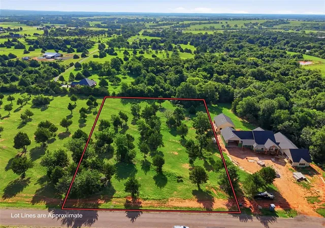 1st image of 30392 Mesquite Wy, Norman, OK 73072 | MLS# 1237793