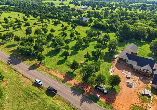 2nd image of 30392 Mesquite Wy, Norman, OK 73072 | MLS# 1237793