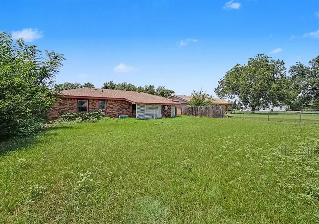 Homes for sale in Mangum, OK | 404 N Hardin Ave, Mangum, OK 73554 | MLS# 1237803