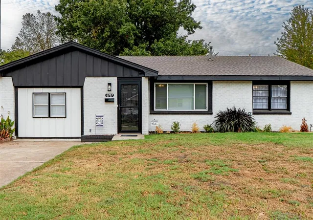 Single family home for sale at 6707 NW 30th Terrace, Bethany, OK 73008 | MLS# 1237805
