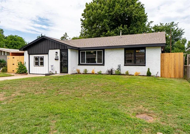 Homes for sale in Bethany, OK | 6707 Nw 30th Ter, Bethany, OK 73008 | MLS# 1237805