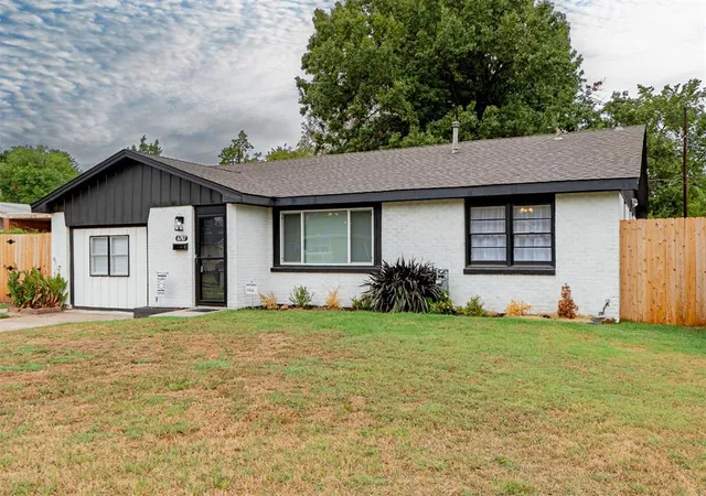 Photo 2 of Single family home for sale at 6707 Nw 30th Terrace, Bethany, OK 73008 | MLS# 1237805 | Listing updated on 2026-10-09