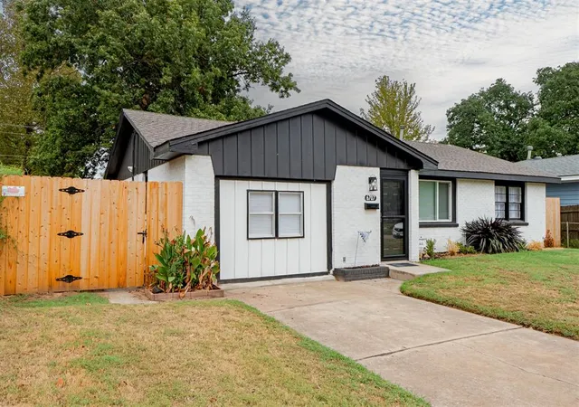 Photo 3 of Single family home for sale at 6707 Nw 30th Terrace, Bethany, OK 73008 | MLS# 1237805 | Listing updated on 2026-10-09