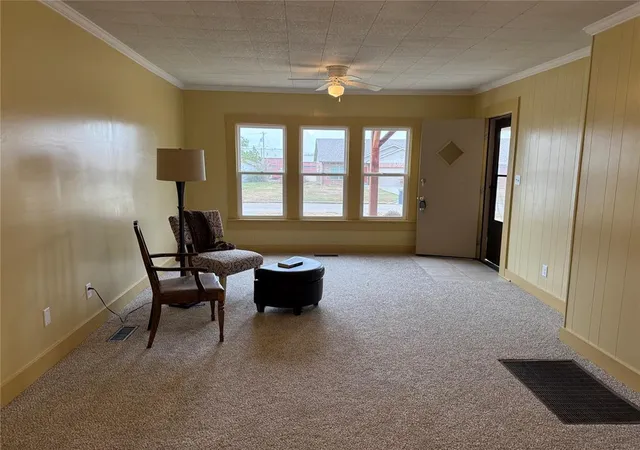 Homes for sale in Wewoka, OK | 224 E 3Rd St, Wewoka, OK 74884 | MLS# 1237812