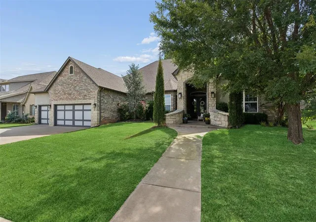 Photo 3 of Sale Pending at 10404 Cherrywood Dr, Oklahoma City, OK 73151 | MLS# 1237820 | Listing updated on 2026-08-27