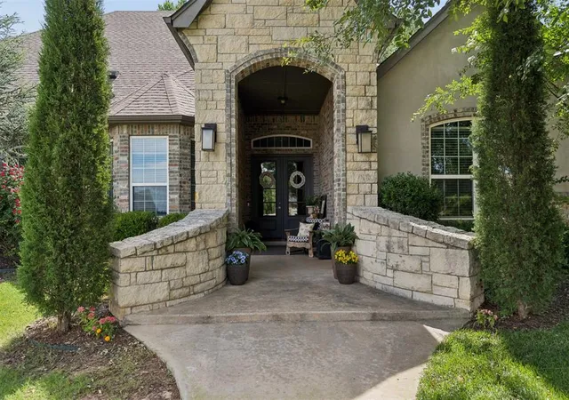 Photo 3 of Sale Pending at 10404 Cherrywood Dr, Oklahoma City, OK 73151 | MLS# 1237820 | Listing updated on 2026-08-27