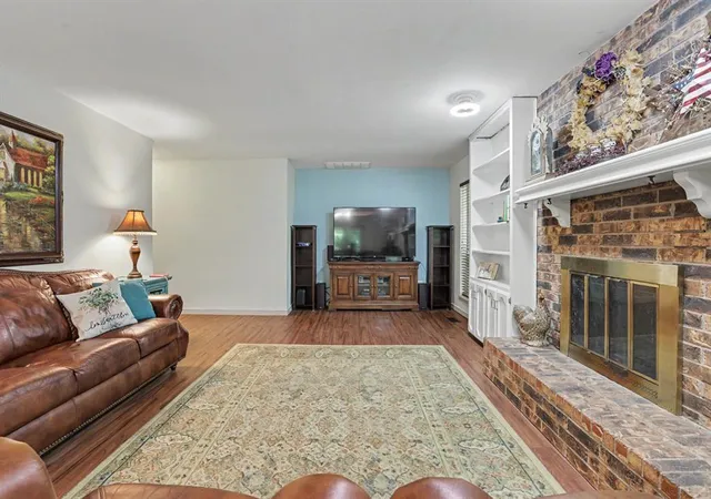 Photo 3 of Single family home for sale at 3950 W Charter Oak Rd, Edmond, OK 73034 | MLS# 1237862 | Listing updated on 2026-08-26