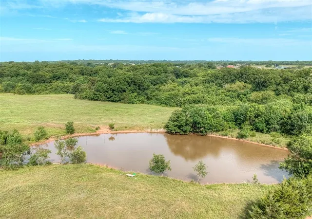 Homes for sale in Maud, OK | 35010 Ew 1290 Rd, Maud, OK 74854 | MLS# 1237879