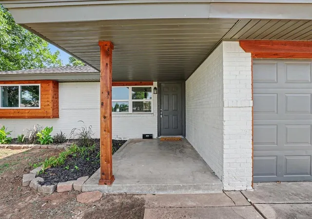 Photo 2 of Sale Pending at 2800 Sw 79th Street, Oklahoma City, OK 73159 | MLS# 1237883 | Listing updated on 2026-09-25