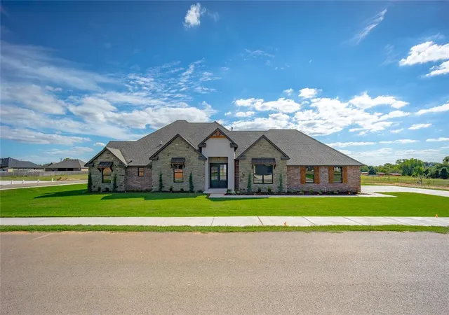Single family home for sale at 140 W Linn Dr, Mustang, OK 73064 | MLS# 1237887