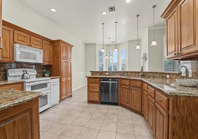 Photo 4 of Single family home for sale at 12909 Condor St, Oklahoma City, OK 73170 | MLS# 1237891 | Listing updated on 2026-09-04