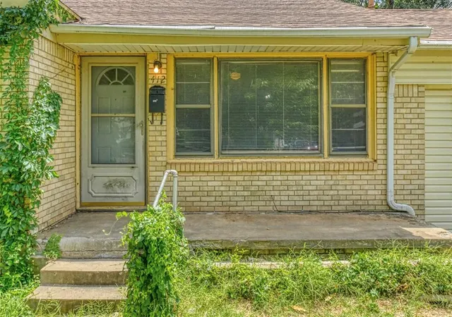 Homes for sale in Midwest City, OK | 412 Moiselle St, Midwest City, OK 73110 | MLS# 1237902