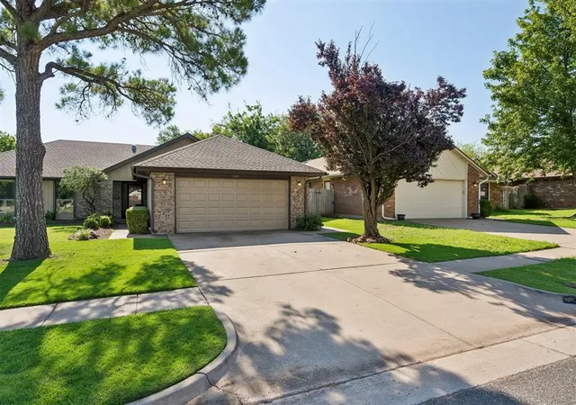 Photo 3 of Sale Pending at 2100 E Sandy Crk Trl, Edmond, OK 73013 | MLS# 1237929 | Listing updated on 2026-09-08