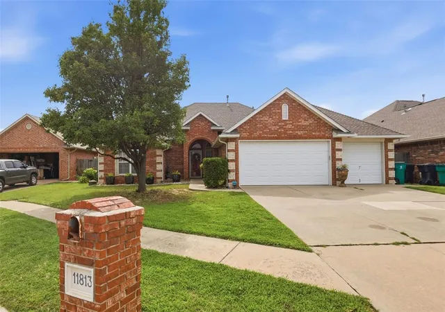 Photo 1 of Single family home for sale at 11813 Dalton Dr, Oklahoma City, OK 73162 | MLS# 1237934 | Listing updated on 2026-09-25