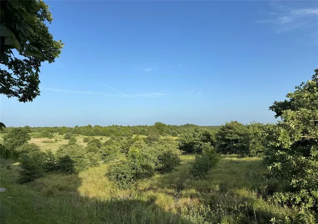 Photo 2 of Sale Pending at 2710 Road, Minco, OK 73059 | MLS# 1237936 | Listing updated on 2026-09-08