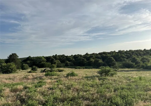 Photo 4 of Sale Pending at 2710 Road, Minco, OK 73059 | MLS# 1237936 | Listing updated on 2026-09-08