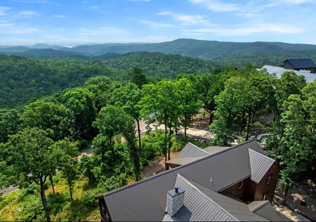 Homes for sale in Broken Bow, OK | 670 Moonshiner Springs Trl, Broken Bow, OK 74728 | MLS# 1237947