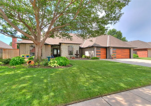 Homes for sale in Oklahoma City, OK | 3024 Sw 130th St, Oklahoma City, OK 73170 | MLS# 1237954
