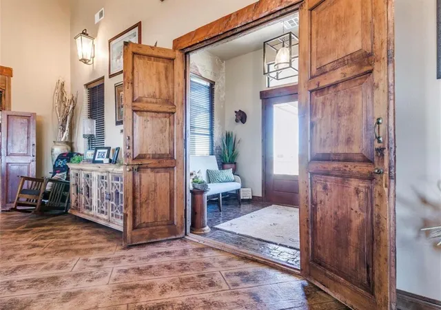 Photo 3 of Single family home for sale at 5385 N Piedmont Rd, Piedmont, OK 73078 | MLS# 1237960 | Listing updated on 2026-08-27