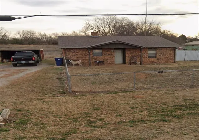 Homes for sale in Chickasha, OK | 2359 County Street 2860 Street, Chickasha, OK 73018 | MLS# 1237970