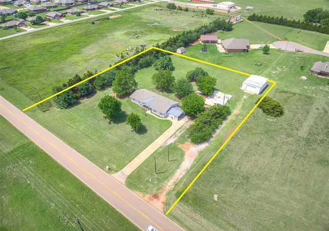 2nd image of 1003 N Euclid Ave, Cashion, OK 73016 | MLS# 1237979
