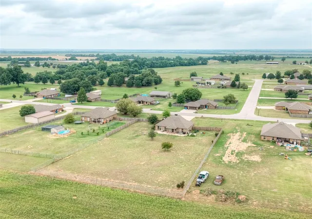45th image of 1112 Ella Dr, Tuttle, OK 73089 | MLS# 1237991