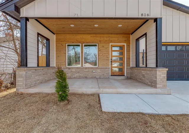 Photo 3 of Sale Pending at 816 NE 30th Street, Oklahoma City, OK 73105 | MLS# 1237998 | Listing updated on 2026-09-12