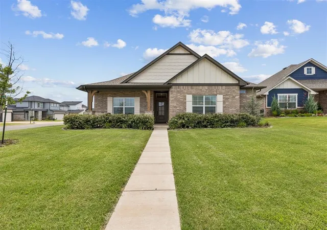 Photo 1 of Sale Pending at 6140 Dale Ave, Edmond, OK 73034 | MLS# 1238006 | Listing updated on 2026-08-19