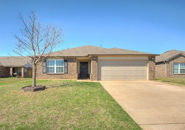 Homes for sale in Newcastle, OK | 2009 Bosc Dr, Newcastle, OK 73065 | MLS# 1238009