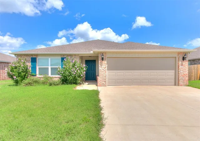 Homes for sale in Newcastle, OK | 488 Fox Den St, Newcastle, OK 73065 | MLS# 1238014