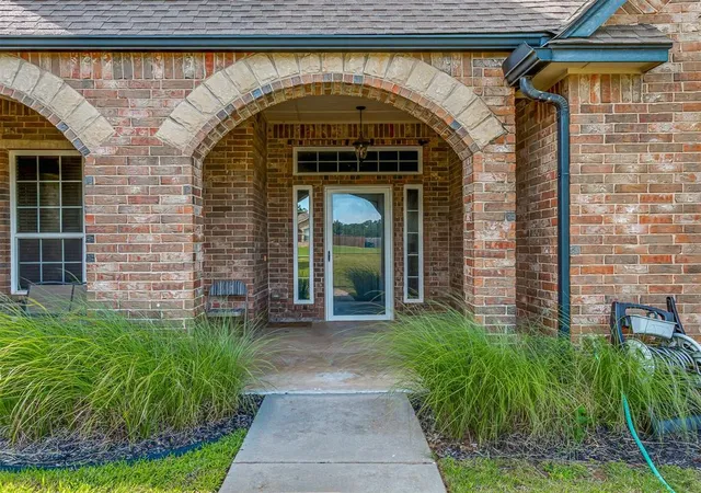 4th image of 935 Silver Chase Dr, Choctaw, OK 73020 | MLS# 1238019