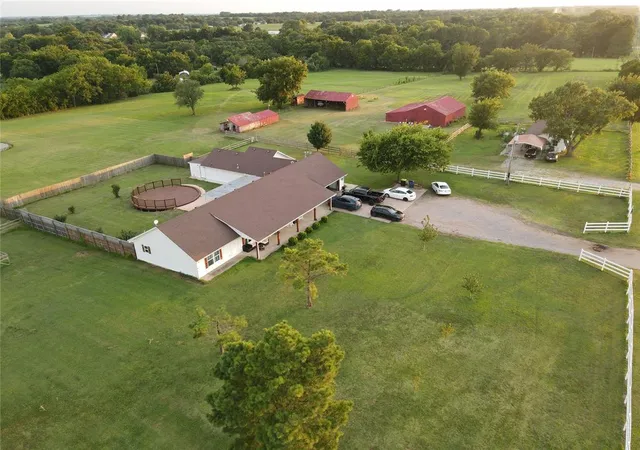 Homes for sale in Noble, OK | 7576 E Maguire Rd, Noble, OK 73068 | MLS# 1238027