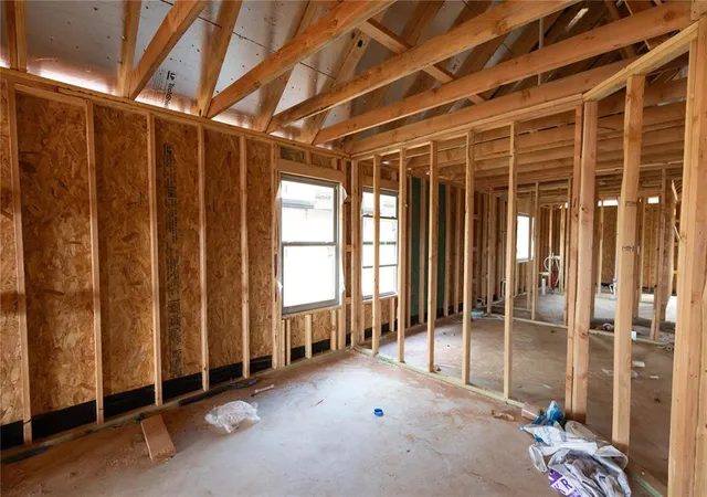 Photo 3 of Single family home for sale at 12501 Sw 31st Street, Yukon, OK 73099 | MLS# 1238043 | Listing updated on 2026-08-28