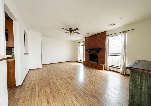 1st image of 1113 Swan Lake Rd, Edmond, OK 73003 | MLS# 1238044