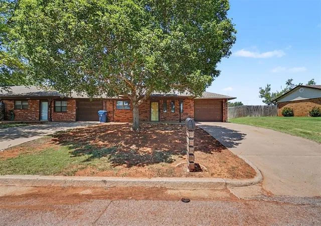Homes for sale in Cordell, OK | 1402 Partridge ( 1402 1/2) Ln, Cordell, OK 73632 | MLS# 1238060