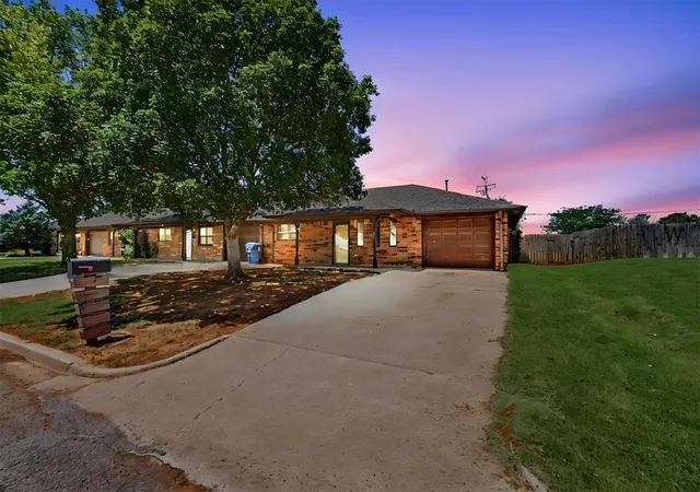 Homes for sale in Cordell, OK | 1402 Partridge ( 1402 1/2) Ln, Cordell, OK 73632 | MLS# 1238060