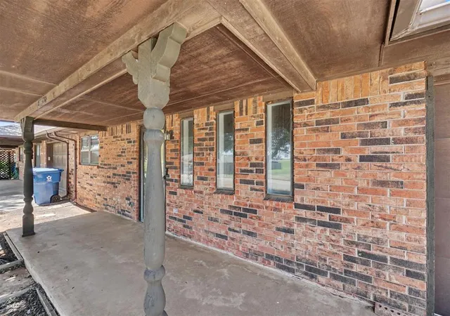 Homes for sale in Cordell, OK | 1402 Partridge ( 1402 1/2) Ln, Cordell, OK 73632 | MLS# 1238060