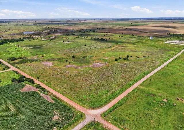 Homes for sale in Tonkawa, OK | E County Line Rd, Tonkawa, OK 74653 | MLS# 1238061