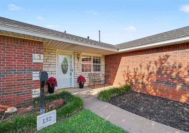 Homes for sale in Cordell, OK | 132 Florence Dr, Cordell, OK 73632 | MLS# 1238070